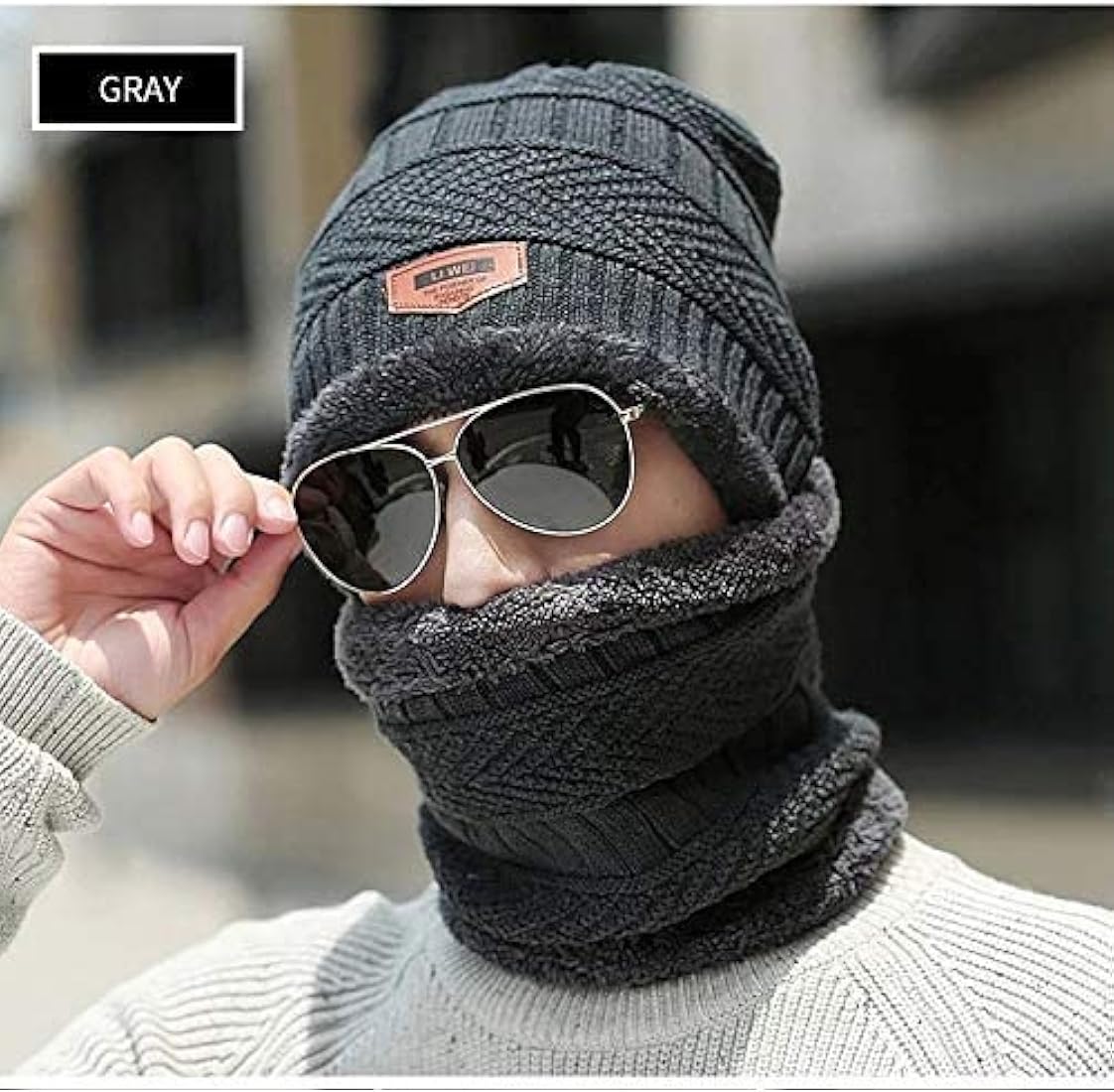 Winter Woolen Beanie Cap & Neck Warmer Combo β Stylish Head & Neck Protection for Men & Women (Random Color) β Free Delivery!